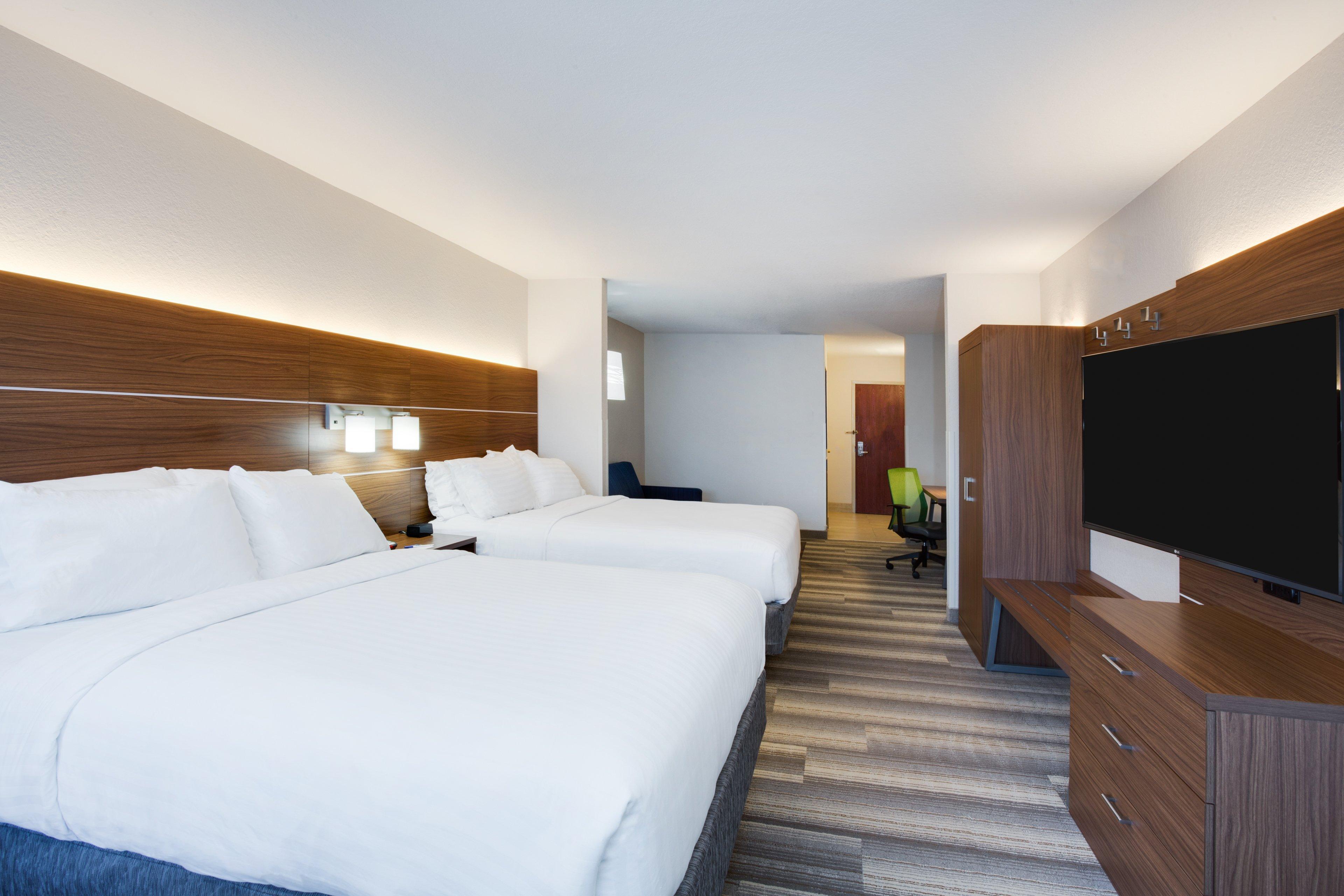Holiday Inn Express Hotel & Suites Tampa-Fairgrounds-Casino By Ihg Exterior photo