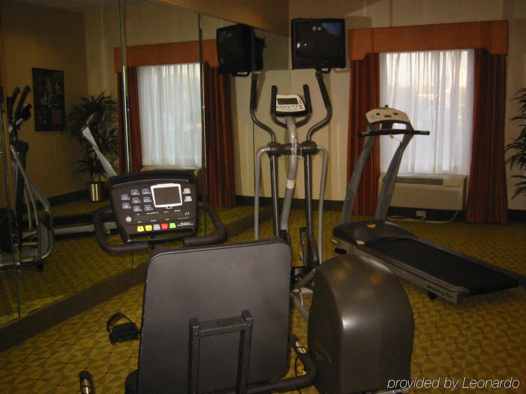 Holiday Inn Express Hotel & Suites Tampa-Fairgrounds-Casino By Ihg Facilities photo